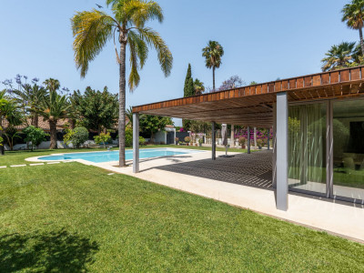 Villa en venta en Guadalmina Baja, San Pedro de Alcantara