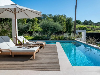 Villa zum Verkauf in El Paraiso, Estepona