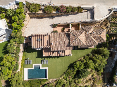 Villa for sale in Monte Mayor, Benahavis