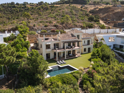 Villa for sale in Monte Mayor, Benahavis