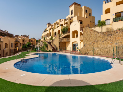 Apartamento en venta en Azata Golf, Estepona