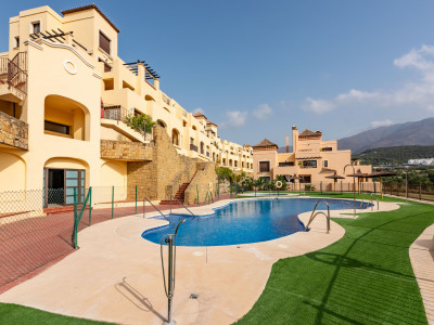 Apartamento en venta en Azata Golf, Estepona