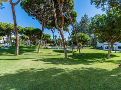 Apartment for sale in Playas del Duque, Marbella - Puerto Banus