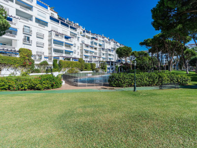 Apartment for sale in Playas del Duque, Marbella - Puerto Banus