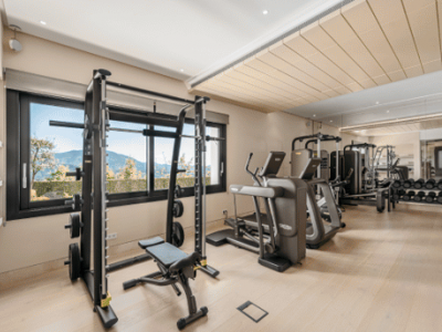 Villa for sale in La Zagaleta, Benahavis