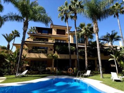 Apartamento Planta Baja en venta en Bahia de Banus, Marbella - Puerto Banus