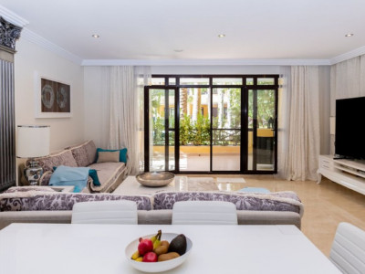 Apartamento Planta Baja en venta en Bahia de Banus, Marbella - Puerto Banus