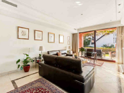 Town House for sale in Altos de Puente Romano, Marbella Golden Mile