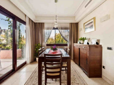 Town House for sale in Altos de Puente Romano, Marbella Golden Mile