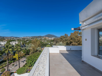 Penthaus zum Verkauf in Las Brisas del Golf, Nueva Andalucia