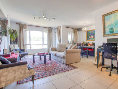 Apartamento en venta en Nueva Andalucia