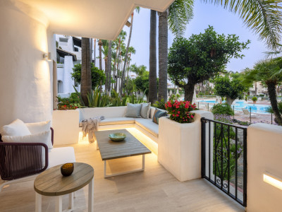 Apartment for sale in Puente Romano, Marbella Golden Mile