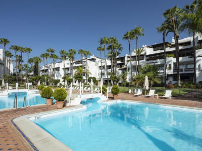 Apartment for sale in Puente Romano, Marbella Golden Mile