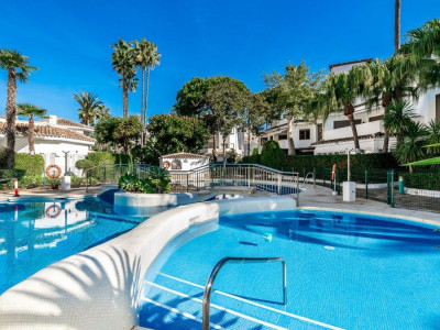 Erdgeschosswohnung zum Verkauf in Elviria, Marbella Ost