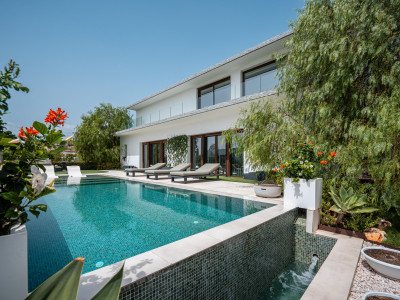 Villa en venta en Benahavis