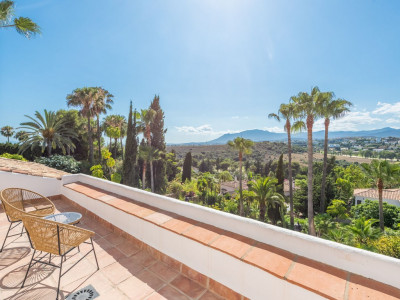 Villa en venta en Paraiso Medio, Estepona