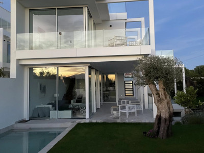 Villa en venta en Monte Paraiso, Marbella Golden Mile