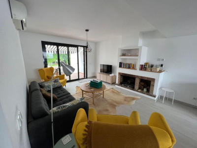 Town House for sale in Albayalde, Estepona