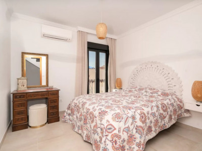 Town House for sale in Estepona Town, Estepona