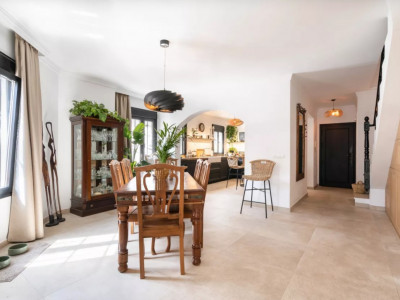 Town House for sale in Estepona Town, Estepona