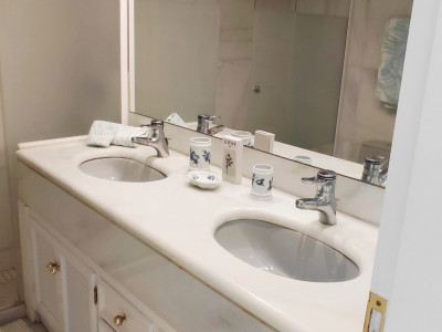 Ático en venta en Los Granados, Marbella - Puerto Banus
