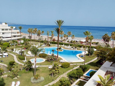Ático en venta en Los Granados, Marbella - Puerto Banus