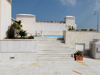 Ático en venta en Los Granados, Marbella - Puerto Banus