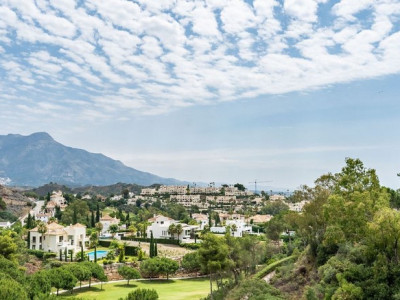 Apartamento en venta en La Quinta, Benahavis