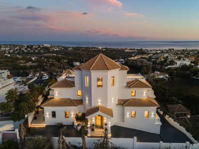 Villa en venta en Los Flamingos, Benahavis