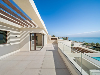 Atico Duplex en venta en Velaya, Estepona