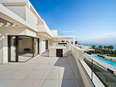 Atico Duplex en venta en Velaya, Estepona