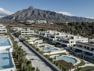 Duplex for sale in Epic Marbella by Fendi, Marbella Golden Mile