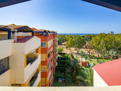 Atico Duplex en venta en Monte Biarritz, Estepona