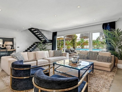 Villa for sale in Marbesa, Marbella East