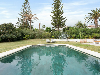 Villa à vendre à Elviria, Marbella Est