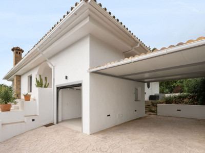 Villa à vendre à Elviria, Marbella Est