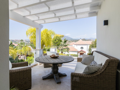 Villa à vendre à Nueva Andalucia