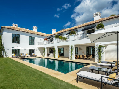 Villa en venta en Cascada de Camojan, Marbella Golden Mile