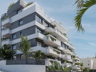 Zweistöckiges Penthouse zum Verkauf in Estepona Town, Estepona