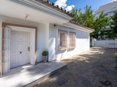 Villa à vendre à Nueva Andalucia