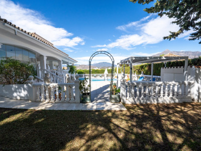 Villa à vendre à Nueva Andalucia