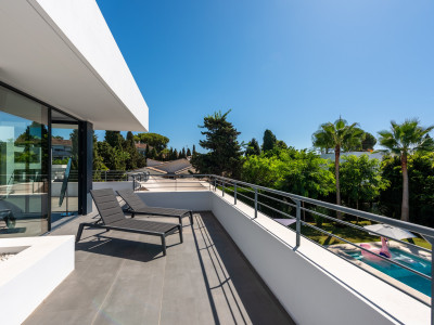 Villa à vendre à Atalaya, Estepona