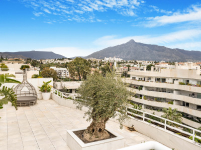 Zweistöckiges Penthouse zum Verkauf in El Embrujo Banús, Marbella - Puerto Banus