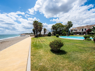 Villa en venta en Paraiso Barronal, Estepona
