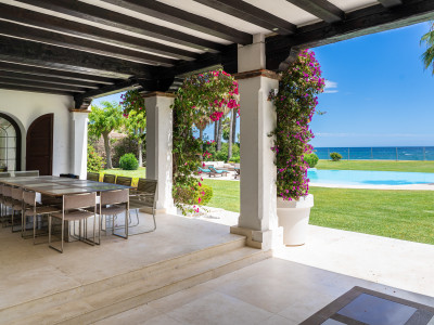 Villa en venta en Paraiso Barronal, Estepona