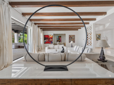 Villa en venta en Paraiso Barronal, Estepona