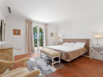 Villa en venta en Paraiso Barronal, Estepona