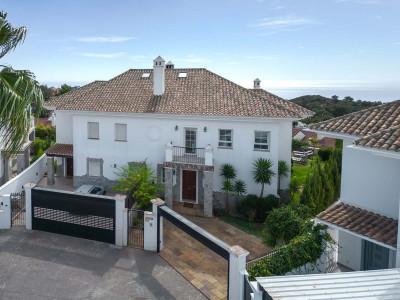 Villa Jumelée à vendre à La Mairena, Marbella Est