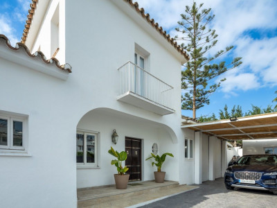 Villa zum Verkauf in Bel Air, Estepona