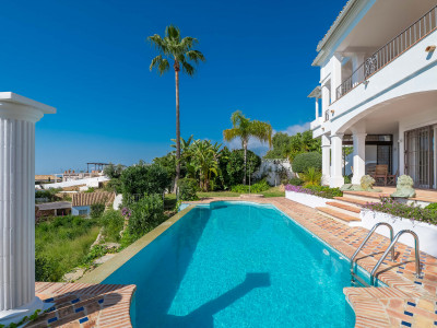 Villa en venta en Rio Real, Marbella Este